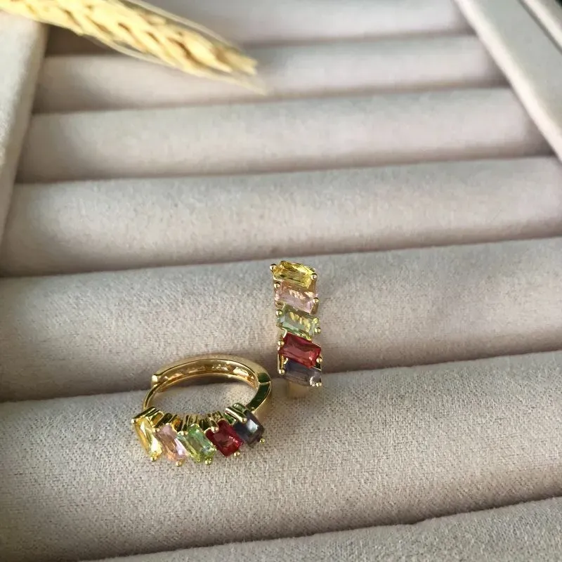 Brinco Argola Navetes Coloridos - Banhado a Ouro 18K