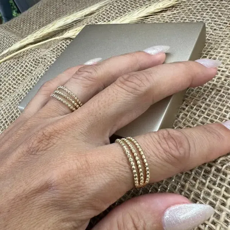 Anel 3 Fileiras de Bolinhas - Banhado a Ouro 18K
