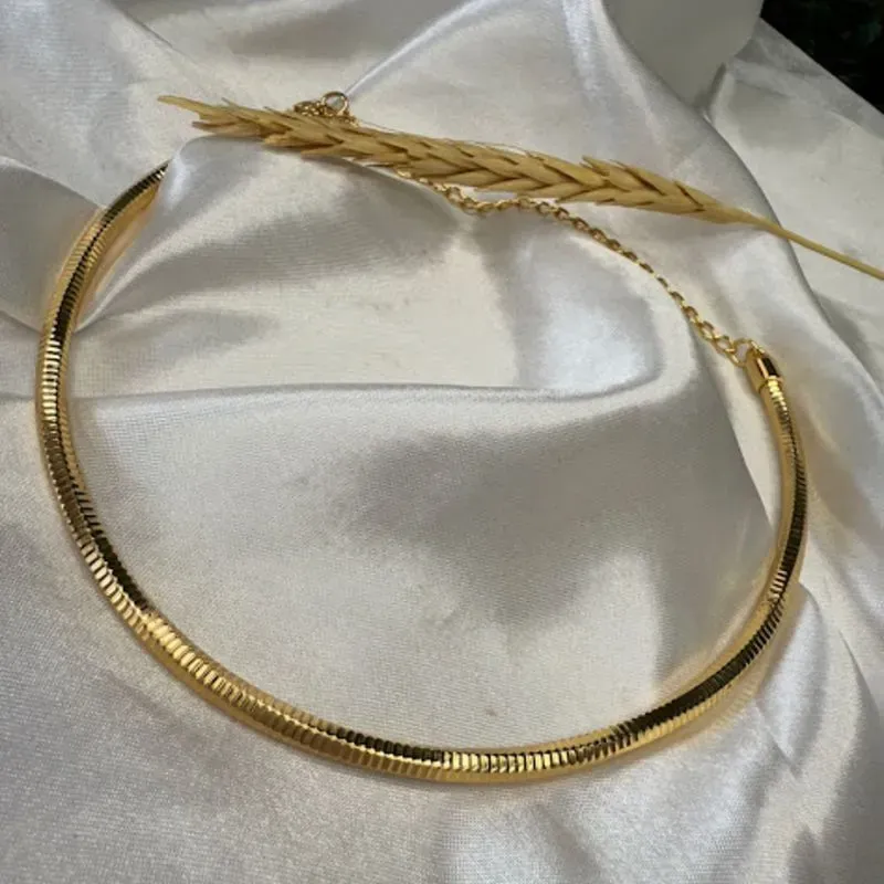 Choker  Aro Textura - Banhado em Verniz Italiano
