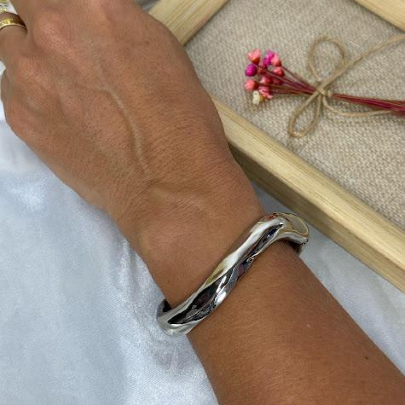 Bracelete Orgânico Irregular - Banhado em Ródio
