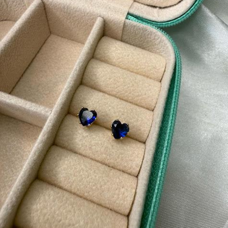 Brinco Ponto de Luz Coração Azul - Banhado a Ouro 18K