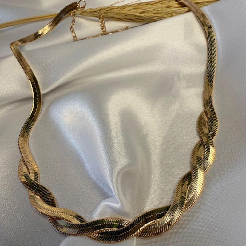Colar Fita Metade Trançada - Banhado a Ouro 18k