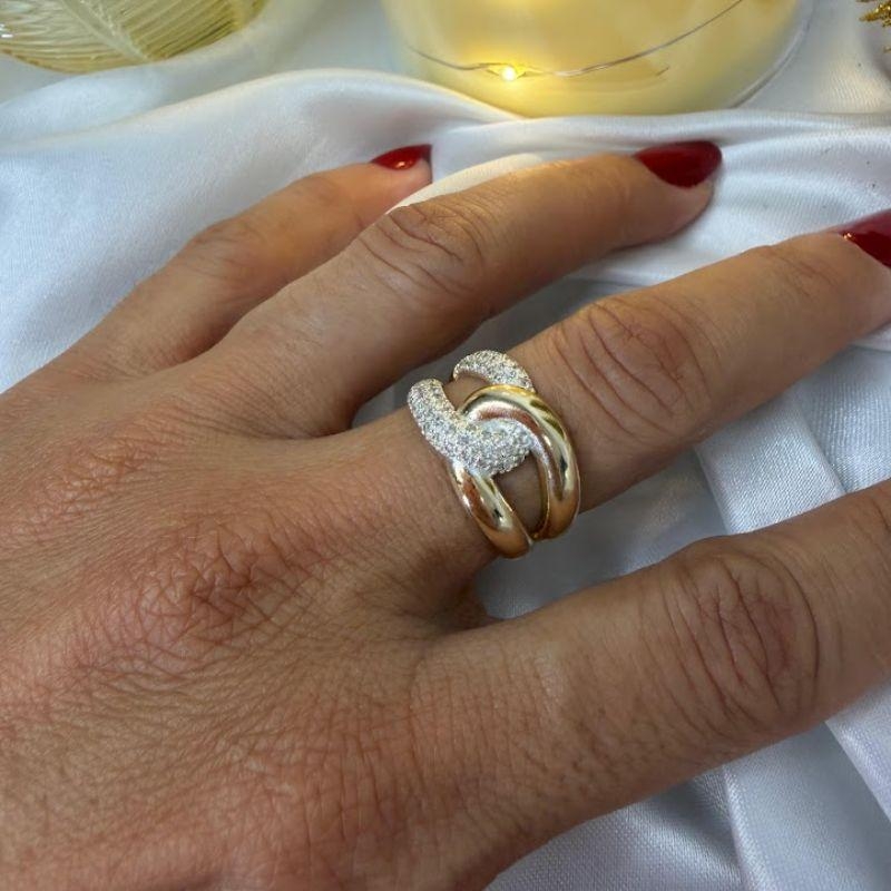 Anel Entrelaçado Cravejado Zircônias - Banhado a ouro 18K
