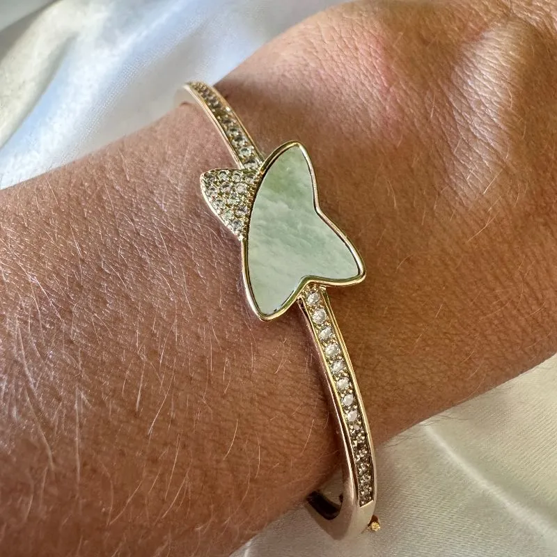 Bracelete Flor Madre Pérola e Cravejado Zircônias - Banhado a Ouro 18K