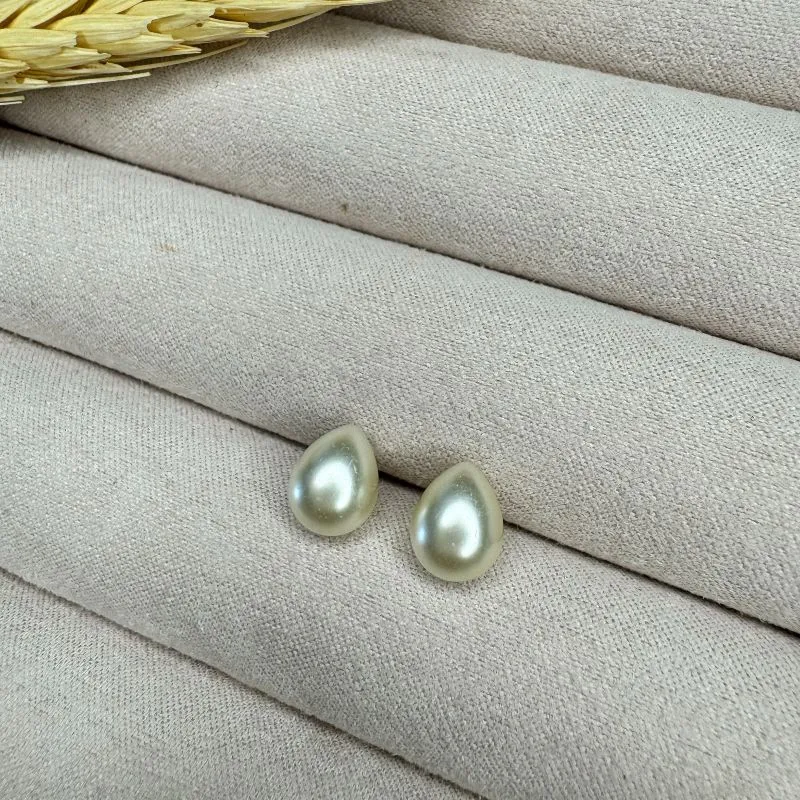 Brinco Gota Pérola - Banhado a Ouro 18K