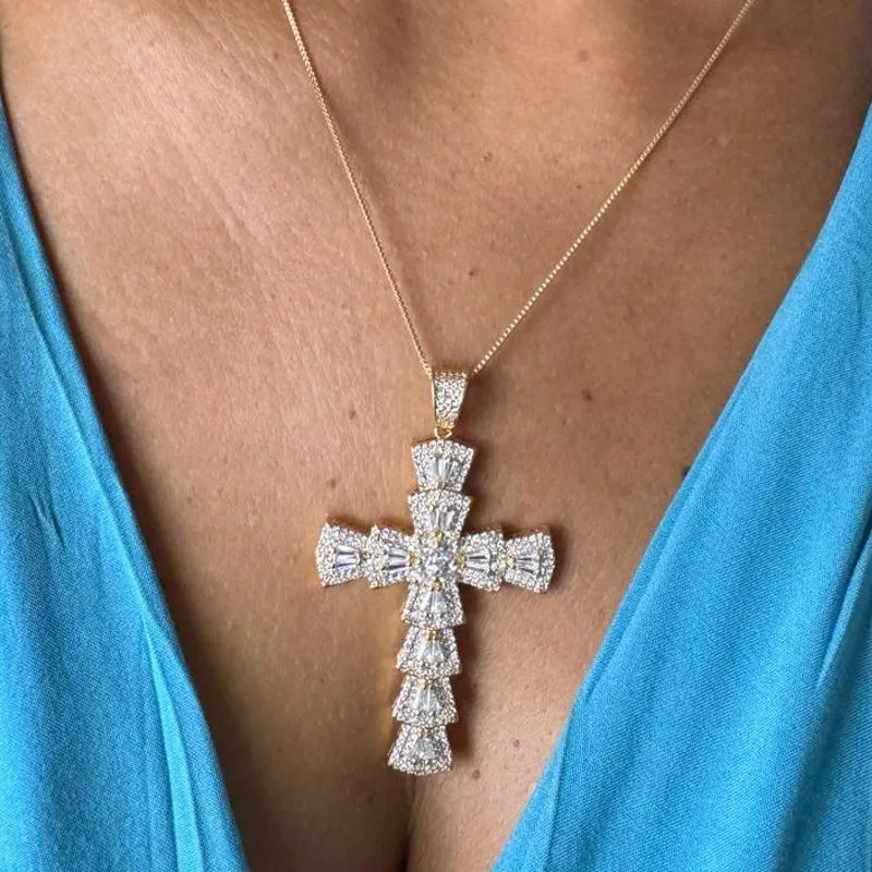 Colar Corrente Veneziana Pingente Cruz Cravejado Zircônias - Banhado a Ouro 18K
