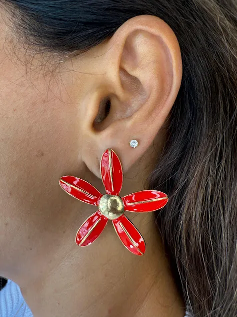Brinco Flor Esmaltado Vermelho - Banhado Ouro 18K