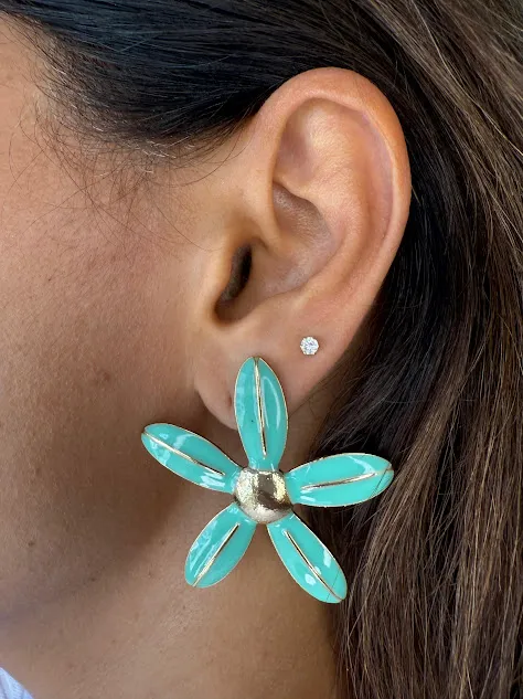 Brinco Flor Esmaltado Verde - Banhado Ouro 18K