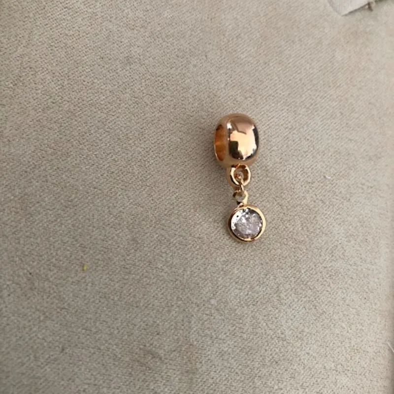 Berloque Ponto de Luz Redondo Cristal - Banhado a Ouro 18k