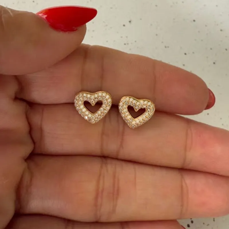 Brinco Coração Cravejado - Banhado a Ouro 18k