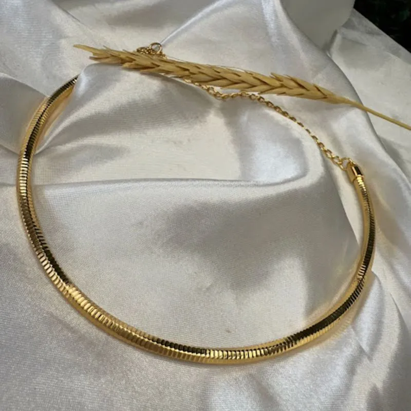 Choker  Aro Textura - Banhado em Verniz Italiano