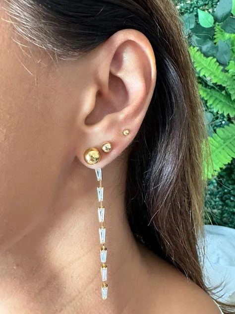 Brinco Navetes  Longo  - Banhado a Ouro 18K