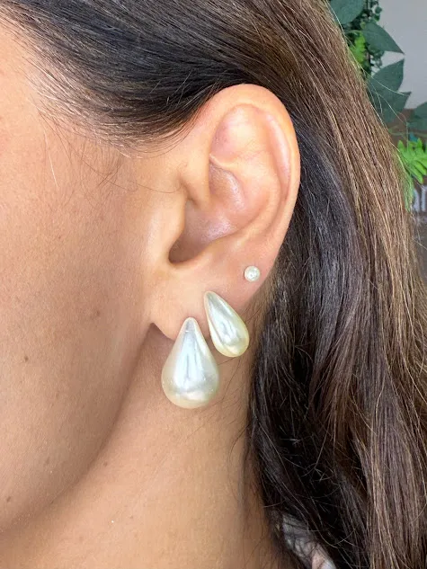 Brinco Gota Pérola Pequena - Banhado a Ouro 18K