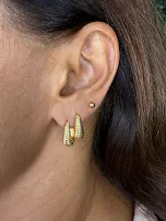 Brinco Argola Oval Texturizada - Banhado a Ouro 18K