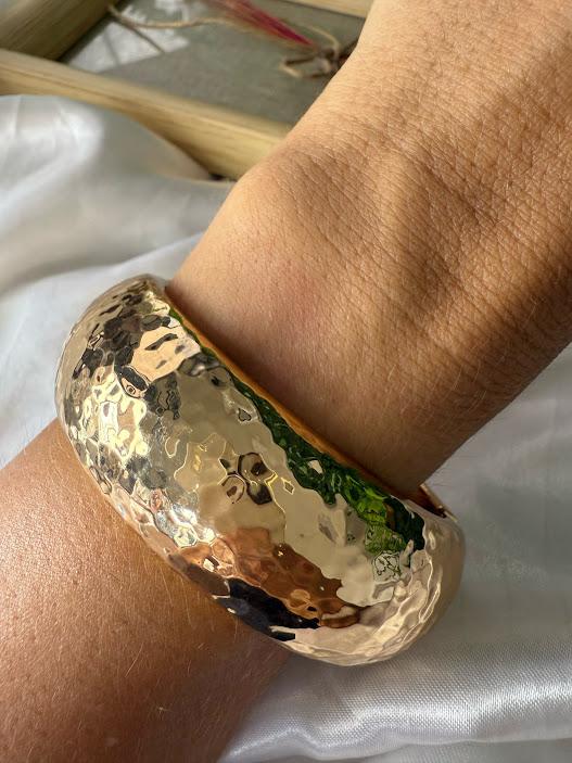 Bracelete Maxi Martelado Boleado