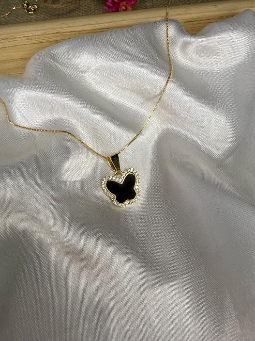 Colar Borboleta Preta Cravejada Zircônias - Banhado a Ouro 18K