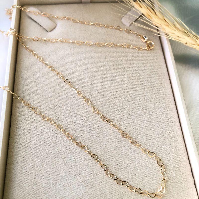 Colar Longo Elo Mini Corações 60cm - Banhado a Ouro 18K