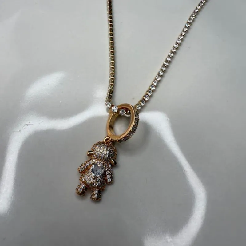 Pingente Linha Filhos Cravejado Menina  - Banhado a Ouro 18K