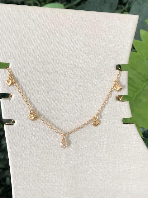 Tornozeleira de Corações com Ponto de Luz Zircônia - Banhado a Ouro 18K