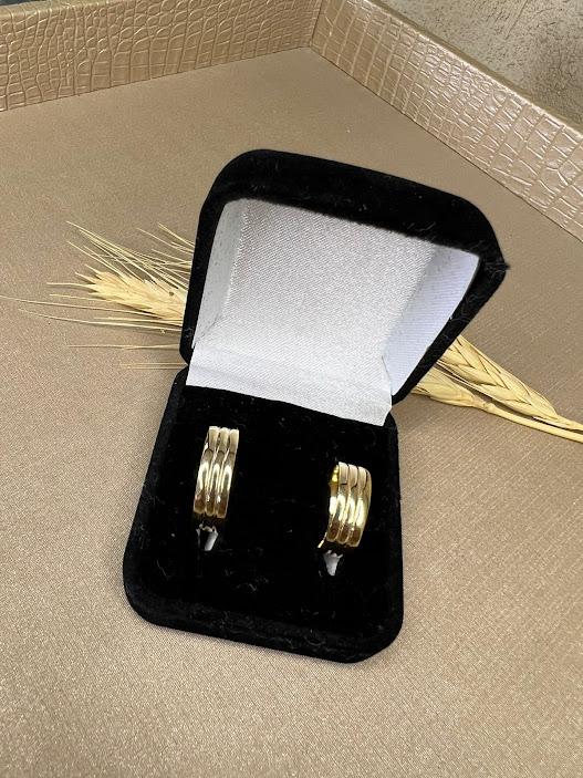 Aliança Grossa Detalhes Fios - Banhado a Ouro 18K