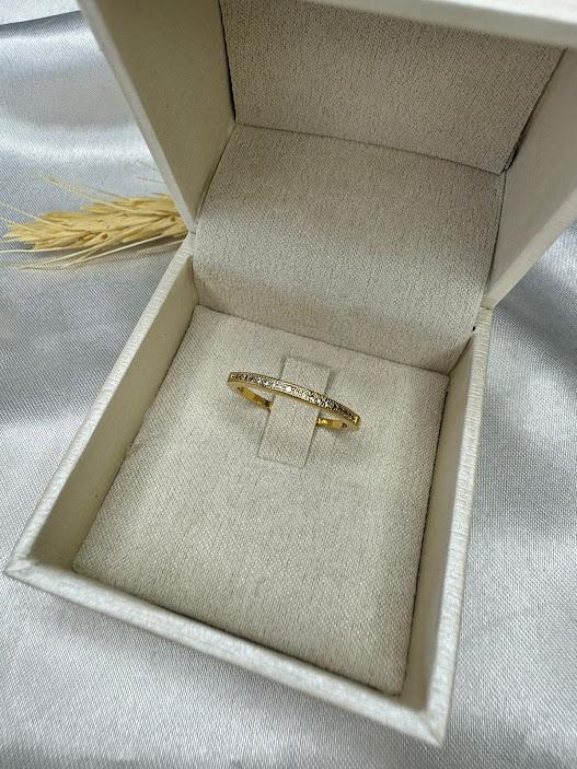 Anel Aparador Cravejado Microzircônias - Banhado a Ouro 18K