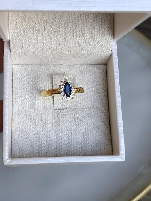 Anel Formatura Pedra Azul e Cravejado Zircônias - Banhado a Ouro 18K