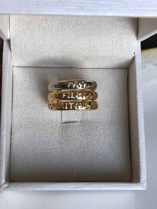 Anel Pai , Filho  e Espirito Santo - Banhado a Ouro 18K