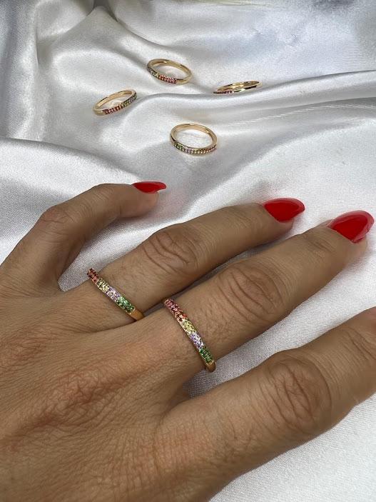 Annel Aparador/Meia Aliança Cravejado Zircônias Coloridas - Banhado a Ouro 18K