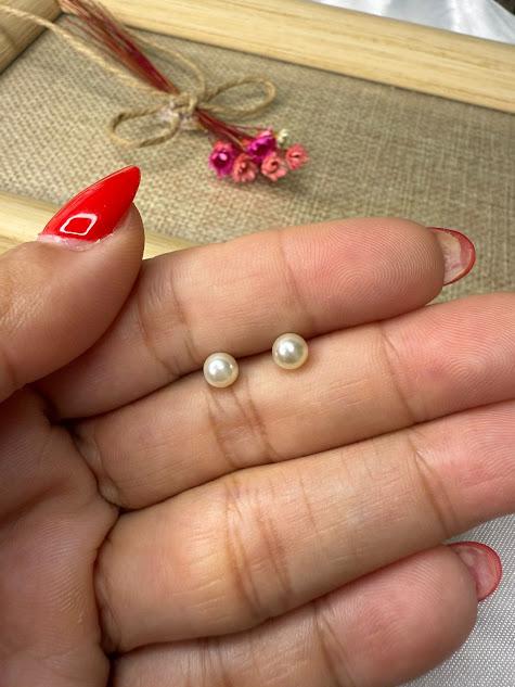 Brinco Infantil Bolinha Pérola 5mm - Banhado a Ouro 18K