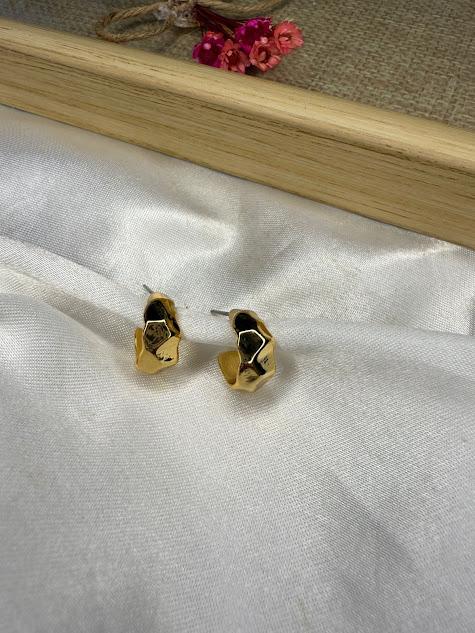 Brinco Semi Argolinha Orgânica - Banhado a Ouro 18k