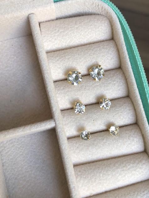 Brinco Trio de Ponto de Luz Redondo - Banhado a Ouro 18k