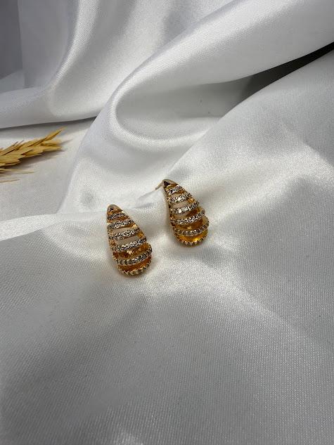 Brinco Gota Cravejada - Banhado em Ouro 18K