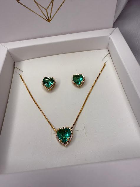 Conjunto de Colar e Brincos Coração Verde Claro - Banhado a Ouro 18k