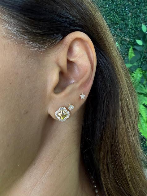 Brinco Trevo com Cravejado Zircônias - Banhado a Ouro 18k