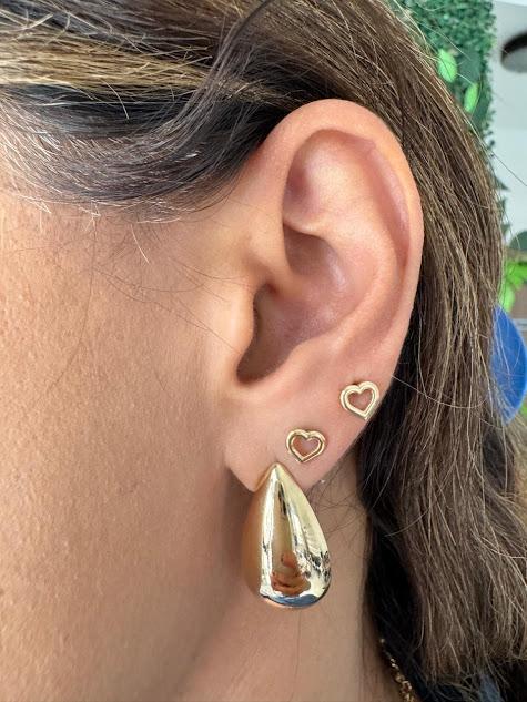 Brinco Gota Liso - Banhado a Ouro 18K