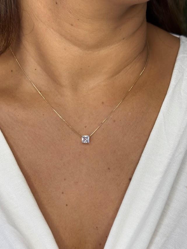 Colar Ponto De Luz Quadrado Zircônia - Banhado a Ouro 18k