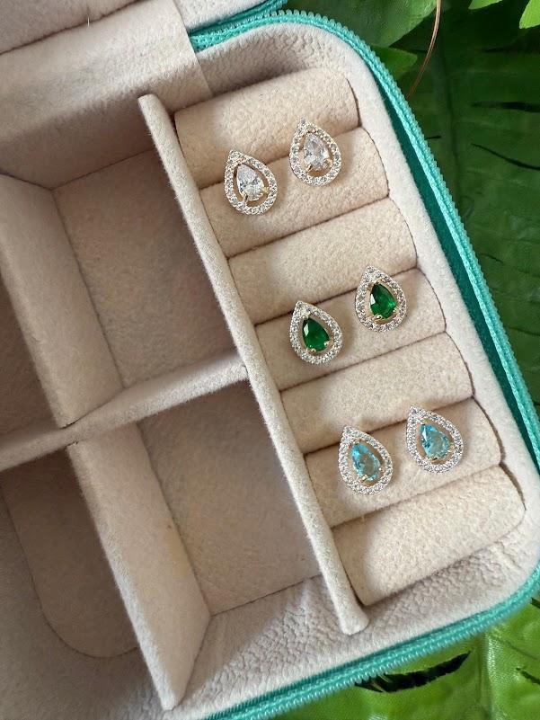 Brinco Gota Delicada Azul Cravejada Zircônias - Banhado a Ouro 18k