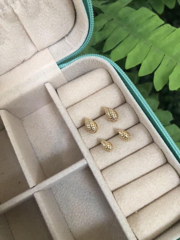 Brinco Gotinha PP Telinha Vazada - Banhado a Ouro 18K