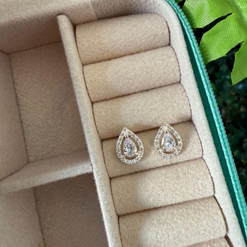 Brinco Gota Delicada Cristal Cravejada Zircônias - Banhado a Ouro 18k