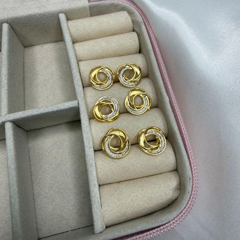 Brinco Entrelaçados e Detalhe em Ródio (Par) - Banhado a Ouro 18k