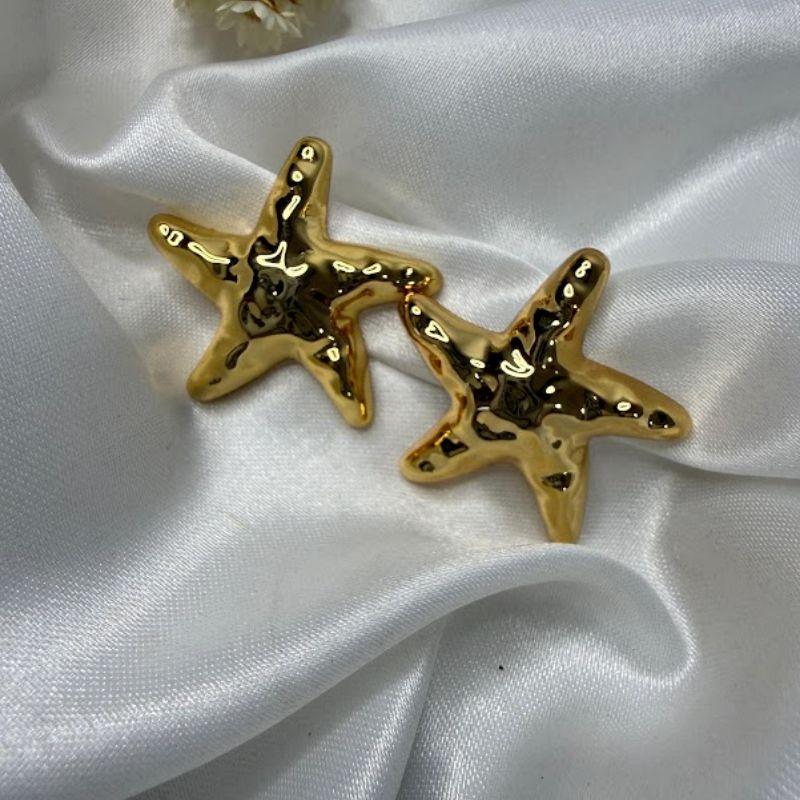 Brinco Estrela Do Mar martelado - Banhado em Verniz Italiano