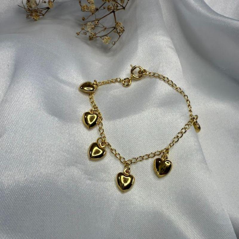 Pulseira Infantil com Pingentes de Coração - Banhado a Ouro
