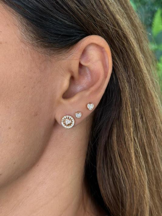 Brinco Redondo com Coração Cravejado Zircônias - Banhado a Ouro 18k