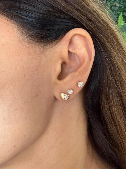 Brinco Pequeno Coração com Zircônias - Banhado a Ouro 18k