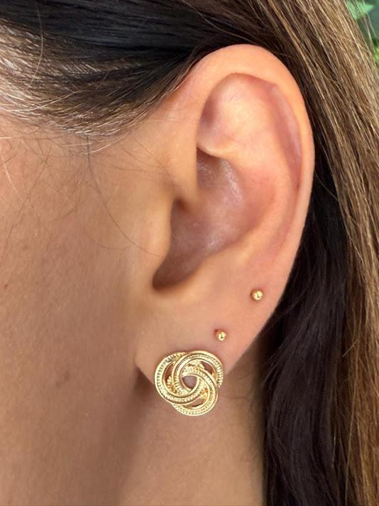 Brinco Elos Entrelaçado Textura (Par) - Banhado a Ouro 18k