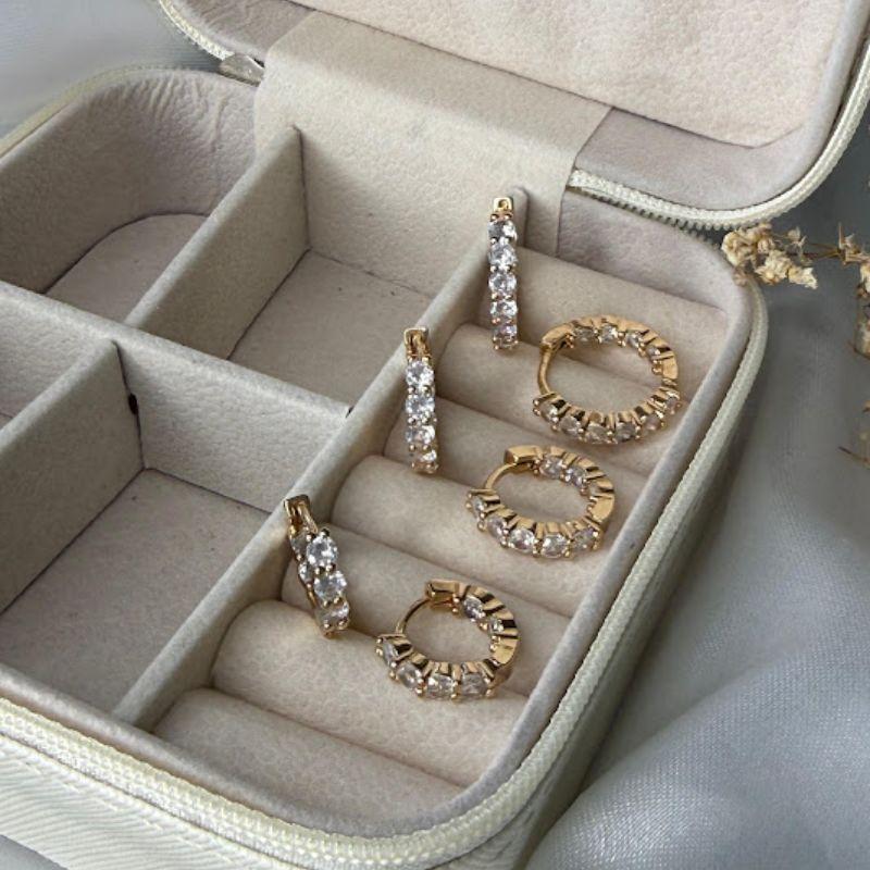 Brinco Trio de Argolinhas Cravejada em Zircônias Dentro e Fora - Banhado a Ouro 18K