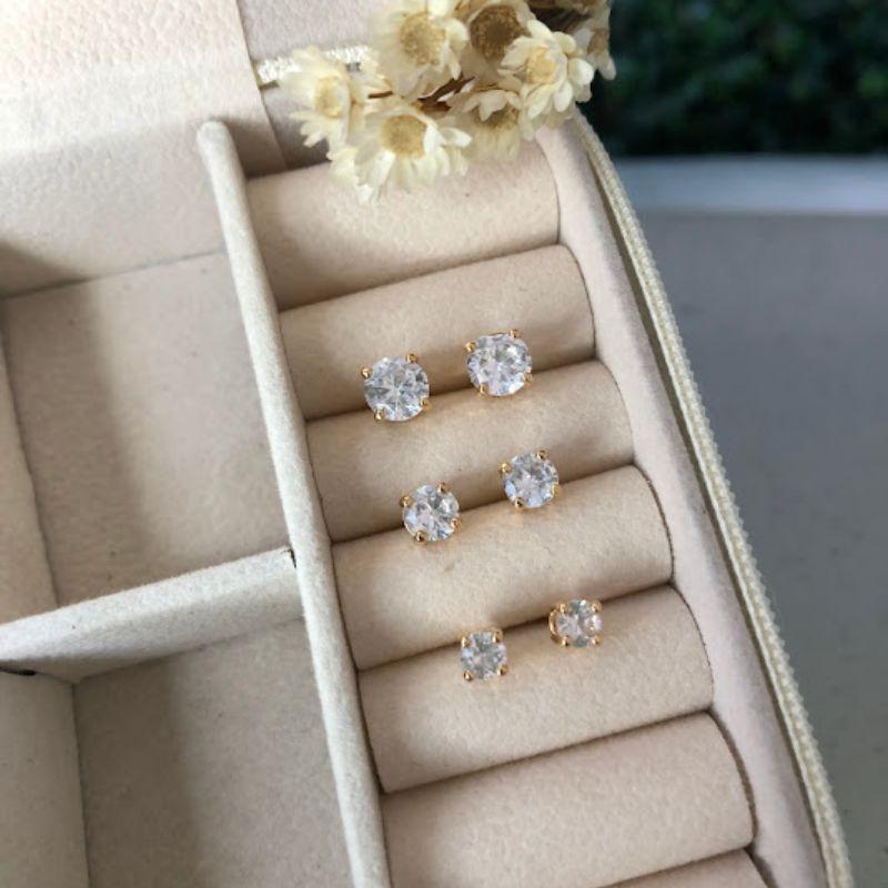 Brinco Trio Ponto De Luz Redondo Zircônia - Banhado a Ouro 18k