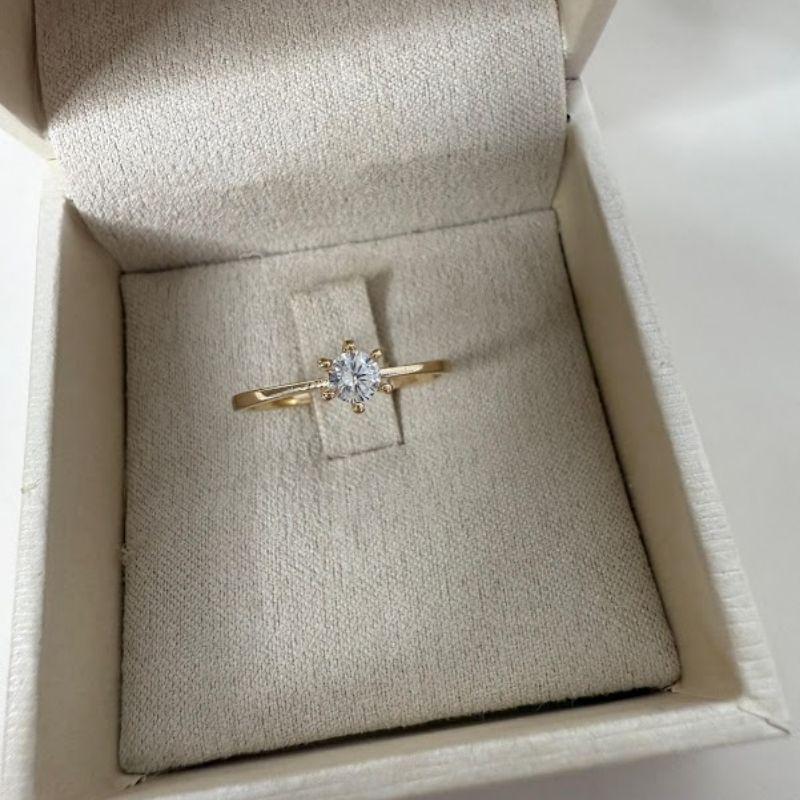 Anel Solitário 6 Garras Zircônia 4mm - Banhado a Ouro 18k