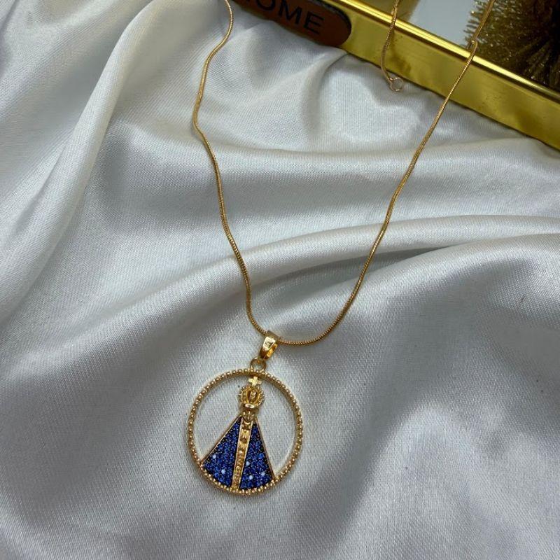 Colar Mandala Nossa Senhora Aparecida Cravejado em Zircônias Azul - Banhado a Ouro 18k