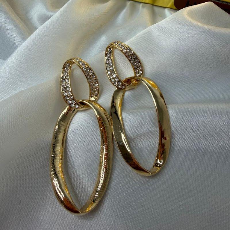 Maxi Brincos Argola Dupla com Cravejado em Zircônias - Banhado a Ouro 18k